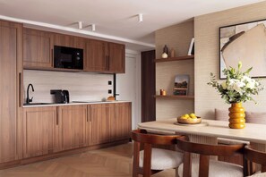 Appartement | Cuisine privée | Réfrigérateur, micro-ondes, plaque de cuisson, cafetière/bouilloire