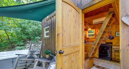 Cozy cabin near Hiking and Rafting