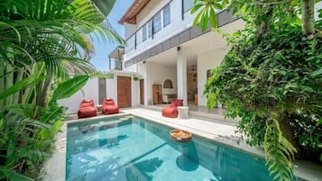 Vil·la familiar, 3 dormitoris, vistes a la piscina | Piscina privada