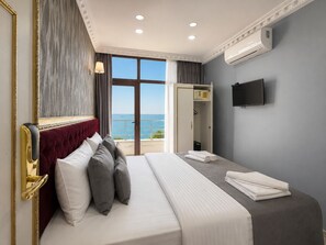 Kamar Double Superior, pemandangan laut | Setrika/meja setrika dan Wi-Fi gratis