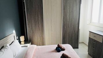In-room safe, iron/ironing board, free WiFi