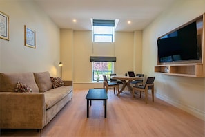 Deluxe Apartment | Living area - The Malt Store (Birr)