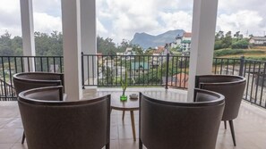 Terrace/patio - Salzburg Hotel (Nuwara Eliya)