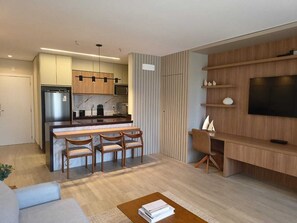 Family Apartment, Balcony | Living area - Píer 135 Escarpas (Capitólio)