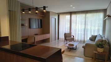 Family Apartment, Balcony | Living area