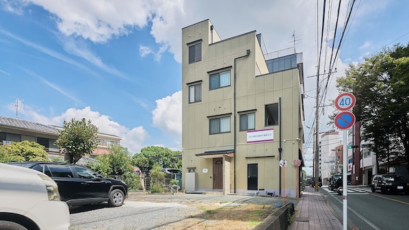 Exterior - Vacation Room Suizenji II (Kumamoto)