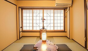 Interior - Kyoran-ruantei (Kyoto)