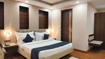 Superior Double Room, City View