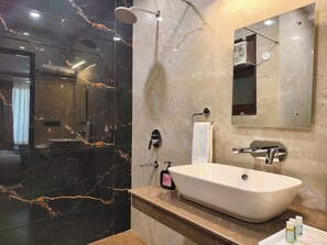 Bathroom - Jakk Residency  (New Delhi)