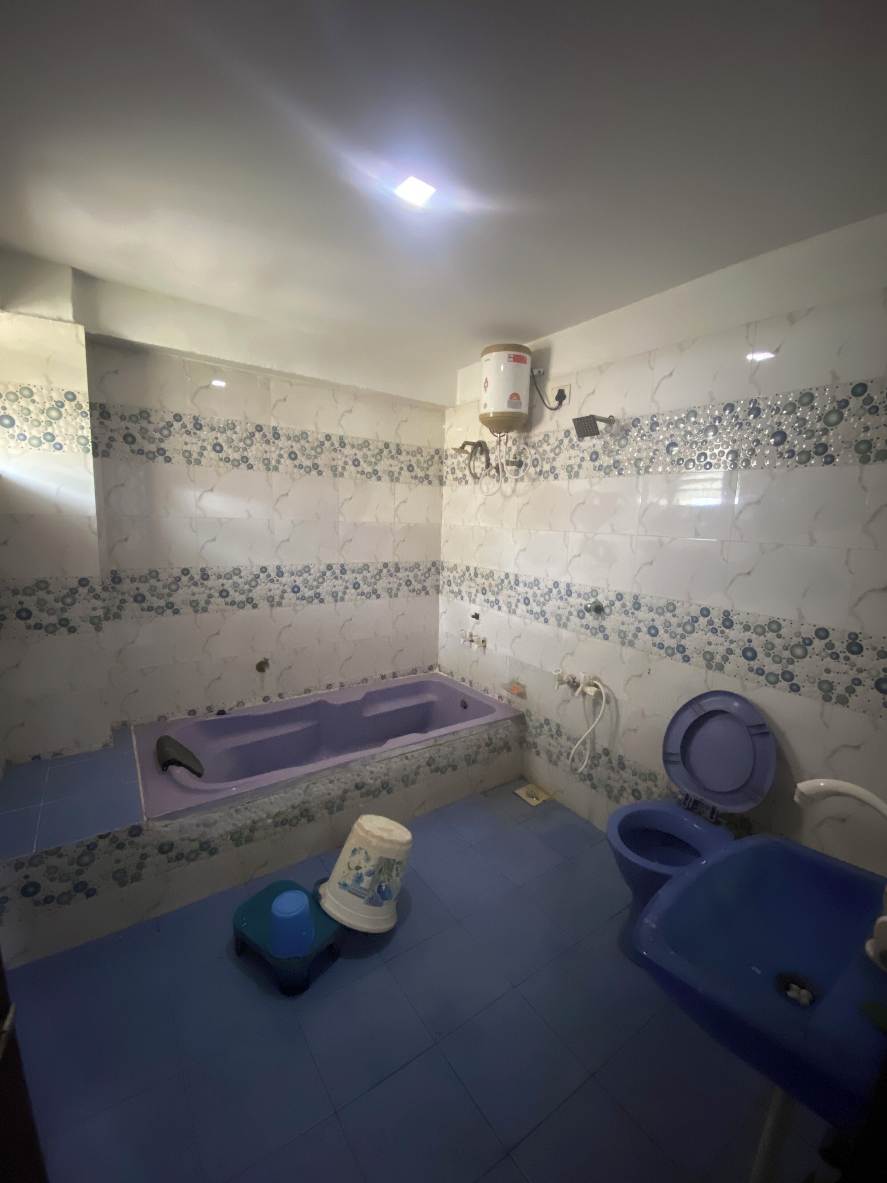 Gratis toiletartikelen, pantoffels, handdoeken, zeep