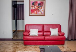 Deluxe Suite | Living area - résidence hoteliere lauria (Lomé)