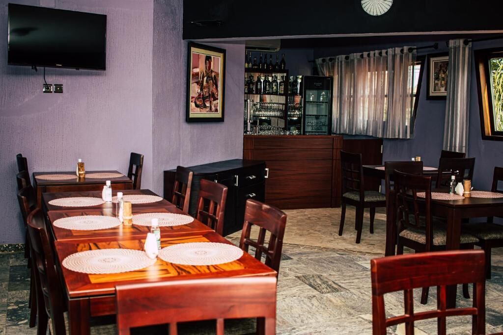 Lunch and dinner served, local and international cuisine