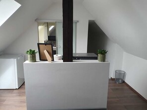 Interior - Comfortable attic room (Essen)