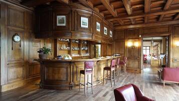 Bar (in der Unterkunft)