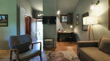 Superior-Doppelzimmer, Terrasse, Gartenblick | Wohnbereich