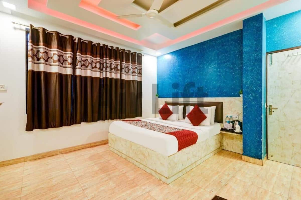 Kamar Double Deluks, pemandangan kota | Kedap suara, setrika/meja setrika, dan Wi-Fi gratis