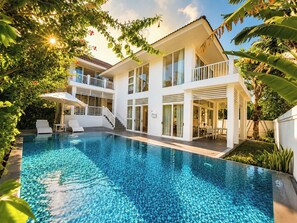 Villa, 4 chambres, piscine privée, côté jardin | Piscine privée