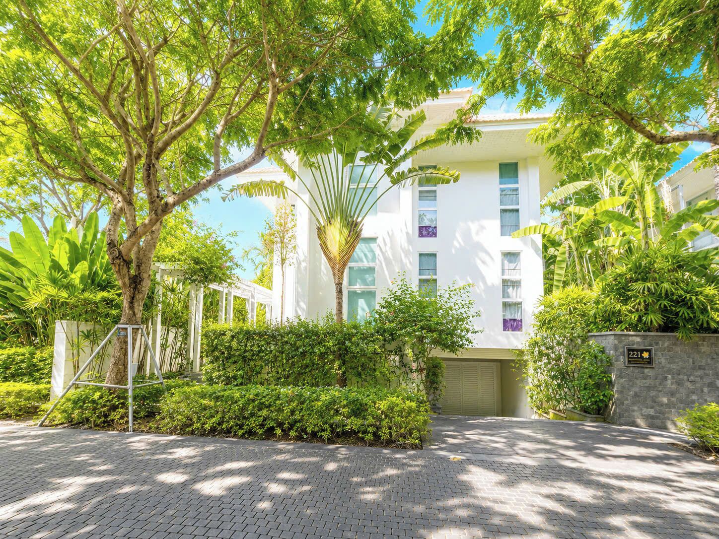 Villa, 4 chambres, piscine privée, côté jardin | Vue sur le jardin