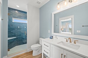 Bathroom - Beach House - Coastal Cabana (Port St. Joe)