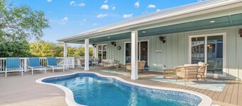 Beach House - Coastal Cabana