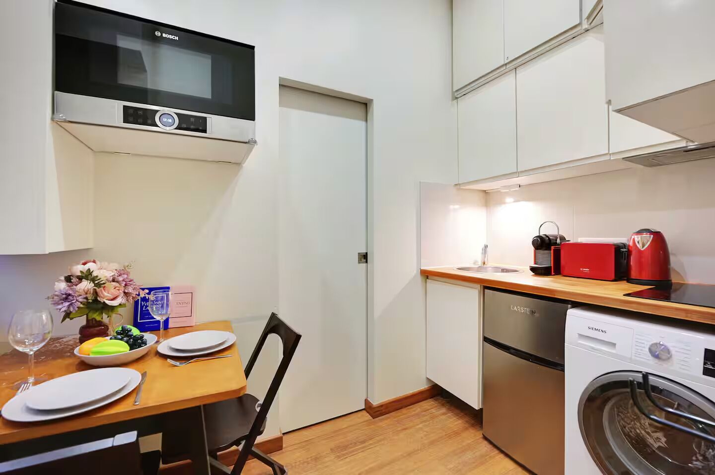 Fridge, microwave, stovetop, coffee/tea maker