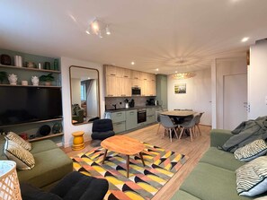 Living area - Vrbo Property (Villers-sur-Mer)