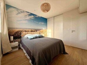 Room - Vrbo Property (Villers-sur-Mer)