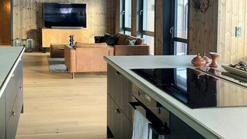 Oven, dishwasher, coffee/tea maker
