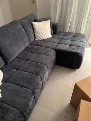 Living area - Vrbo Property (Tarascon)