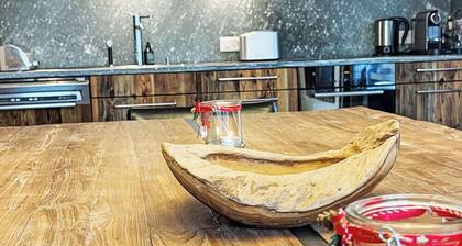 Angenehme Wohnung für 4 Personen mit W-LAN, TV, Balkon und Panoramablick