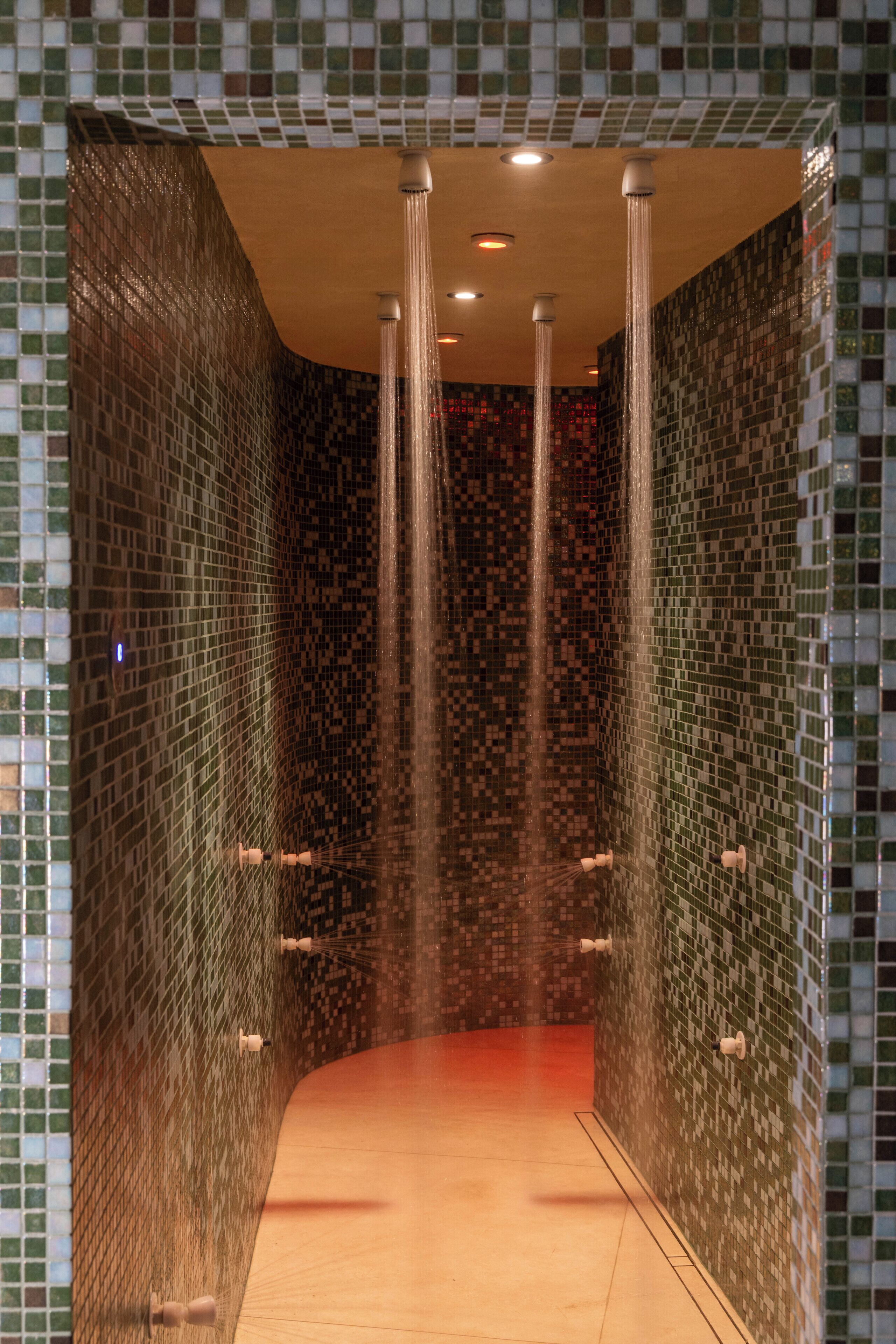 Türkisches Bad/Hamam, Körperbehandlungen, Körperpeelings