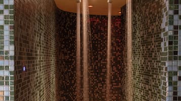 Türkisches Bad/Hamam, Körperbehandlungen, Körperpeelings