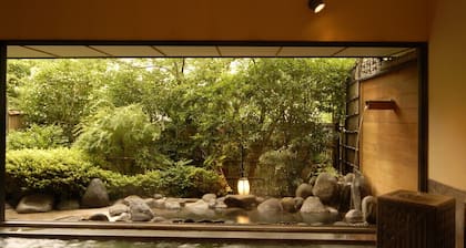 Shuzenji Onsen Marukyuu Ryokan