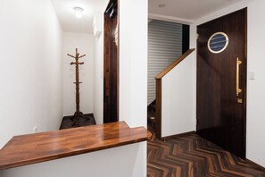 Interior - Guest House Discovery Ship (Kyoto)