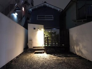 Exterior - Guest House Discovery Ship (Kyoto)