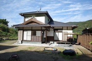 Exterior - Kutsuro-go (Kawatana-cho)