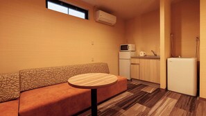 Living area - Hida Kamioka Kurinoki Hotel (Hida)