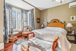 Room - 1 Bedroom Deluxe Main Street Downtown Liverpool Suite D (Liverpool)