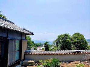 Pemandangan dari hartanah