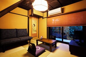 Living area - Rinn Shijo Takasegawa (Kyoto)