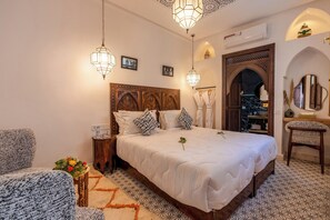 Room - riad nostalgia & spa
Spacious 8-bedroom riad in wonderful Marrakech with AC (Marrakech)