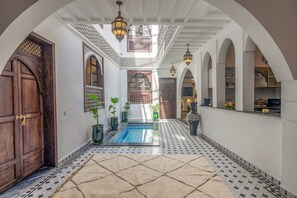 Pool - riad nostalgia & spa
Spacious 8-bedroom riad in wonderful Marrakech with AC (Marrakech)