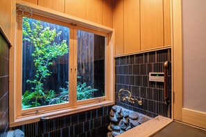 Interior - Kyoran Satsukitei (Kyoto)