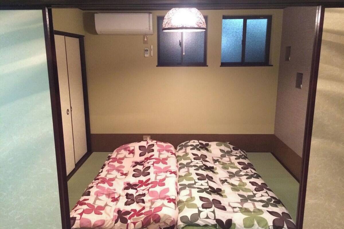 書桌、熨斗/熨衣板