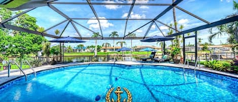 House, 4 Bedrooms | Pool
