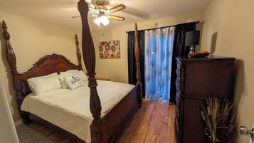 3 chambres, fer et planche Ă repasser, Wi-Fi gratuit, draps fournis