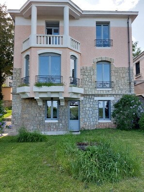 Façade de lâhĂ©bergement