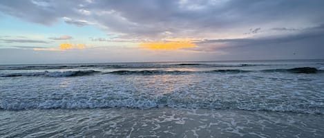 Beach nearby, beach towels