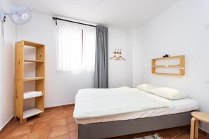 Standard Double Room | Free WiFi - TenoHomes Tabaiba Guesthouse (Buenavista del Norte)