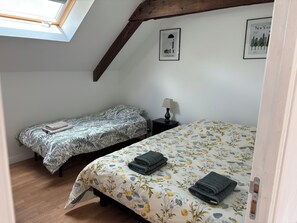 5 chambres, draps fournis